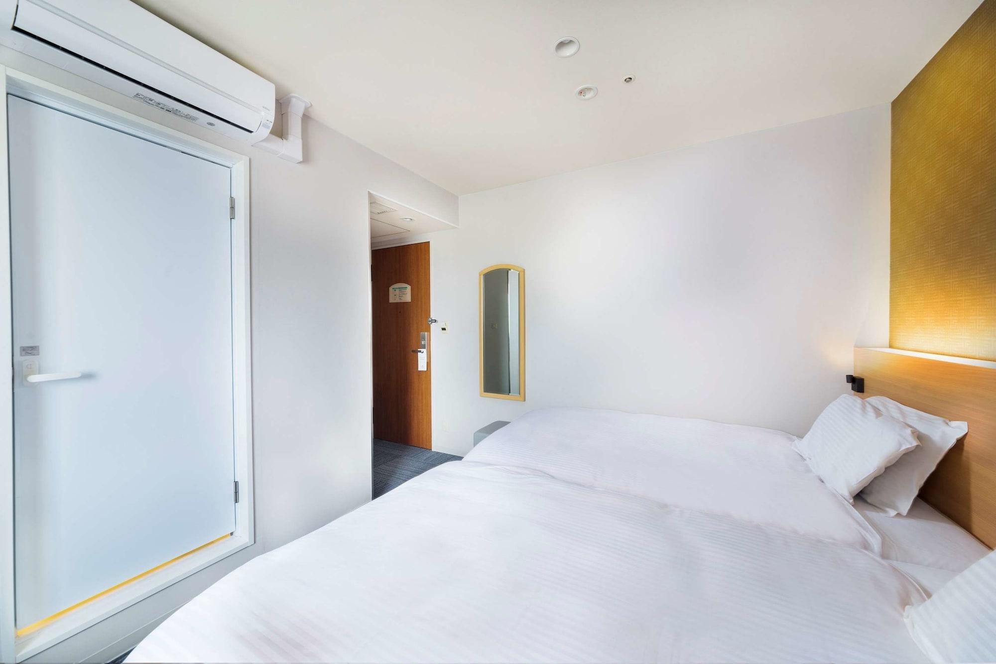 Surestay Plus Hotel By Best Western Shin-Osaka Exterior foto